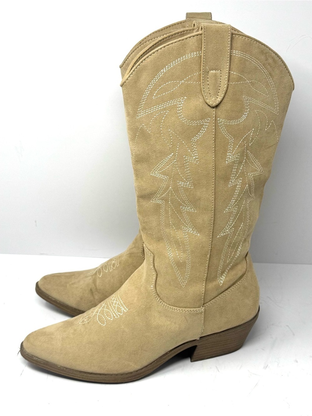 No Boundaries Womens Tan Faux Leather Western Cowboy Boots Size 10 EUC